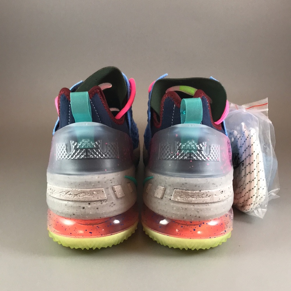 Nike LeBron XVIII ‘Best of 1-9’ - Picture 5 of 10